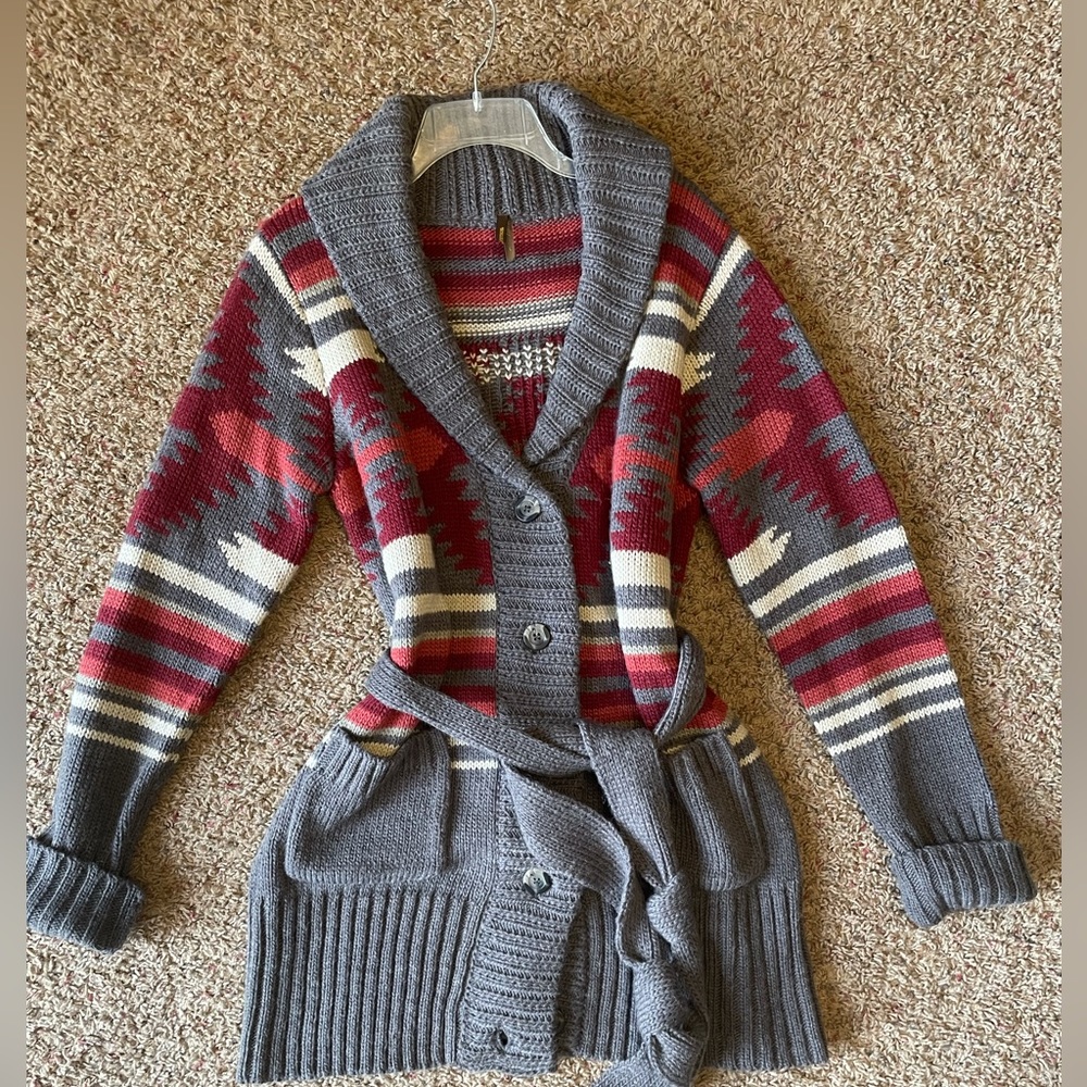 Women’s heavy sweater